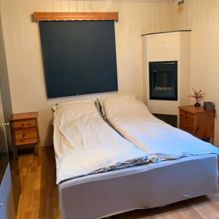 Entire 1st Floor Of A 2 Floor House